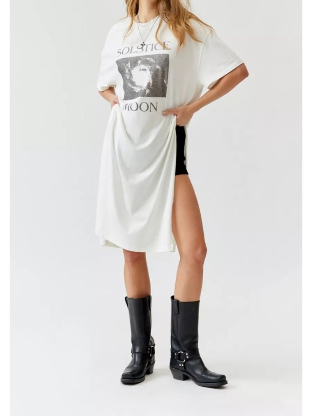 UO Ivory/ Black Solstice Moon Tunic T Shirt Midi Dress Size Large/X-Large NWT